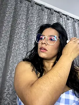 Snapshot of CATHA_EF chatting on 1, 12, 2025 CATHA EF online show from 1, 12, 2025