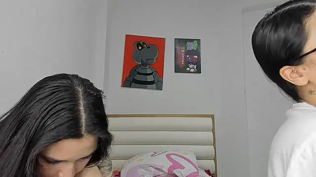 Snapshot of ROUS_SWEET_ chatting on 4, 6, 2026 ROUS SWEET online show from 4, 6, 2026