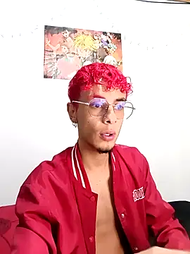 Snapshot of 2_milo_verus_4 chatting on 27, 11, 2025 2 milo verus 4 online show from 27, 11, 2025