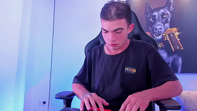 m0ntana777 online show from 28, 11, 2025