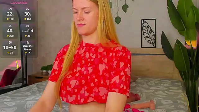Alicia Hars online show from 5, 6, 2026
