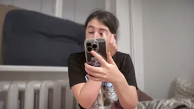 Aphr0ditee online show from 2, 3, 2026