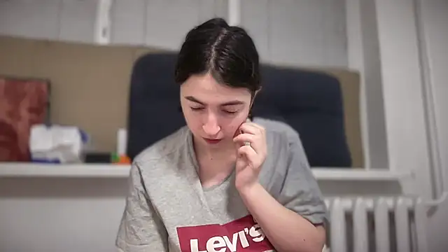 Aphr0ditee online show from 25, 3, 2026