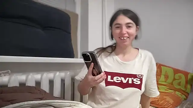 Aphr0ditee online show from 17, 3, 2026