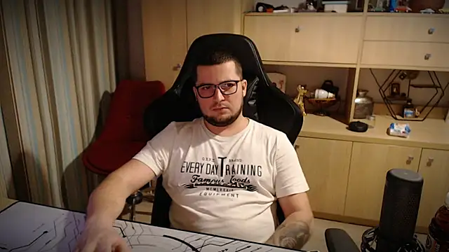 kevinnlovelly online show from 20, 12, 2025