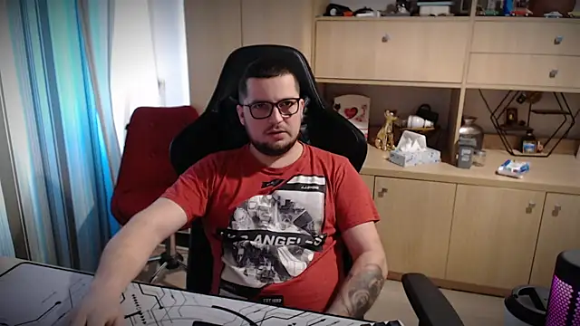 kevinnlovelly online show from 15, 12, 2025