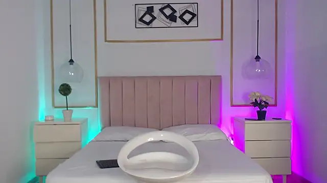 Snapshot of IsabellaCherryX chatting on 30, 11, 2025 IsabellaCherryX online show from 30, 11, 2025