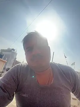 Saxymood1111 online show from 7, 2, 2026