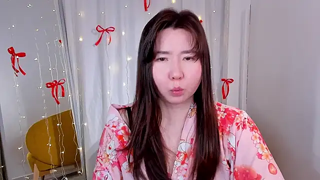 spicy pie  online show from 3, 12, 2025