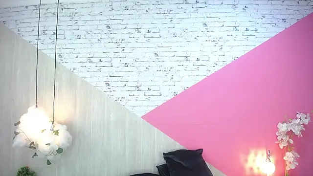 zahira1 online show from 2, 12, 2025