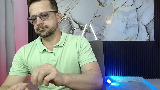 robert poison1 online show from 8, 1, 2026