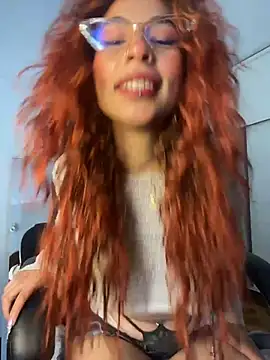 Snapshot of PrettyChloe_ chatting on 17, 6, 2026 PrettyChloe online show from 17, 6, 2026