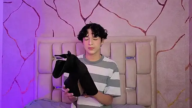 SthepanodiMonaco online show from 24, 2, 2026