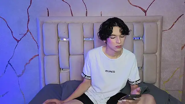 SthepanodiMonaco online show from 25, 3, 2026