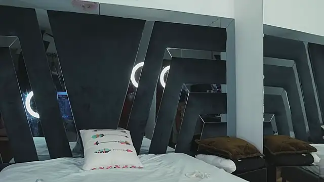 Kassandra xxx online show from 17, 2, 2026