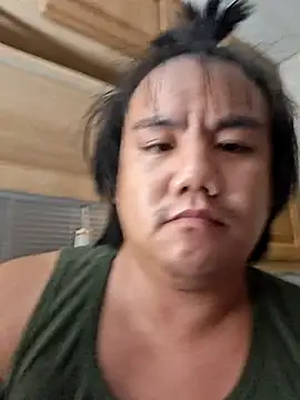 Snapshot of Spunpersuasion chatting on 28, 11, 2025 Spunpersuasion online show from 28, 11, 2025