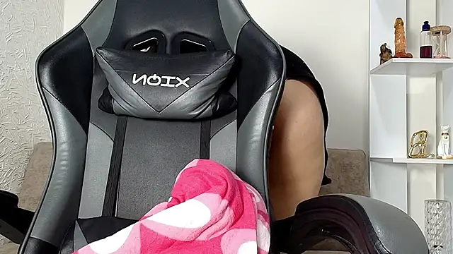 Nahomi rous777 online show from 3, 2, 2026