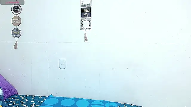 rose towers4 online show from 23, 2, 2026