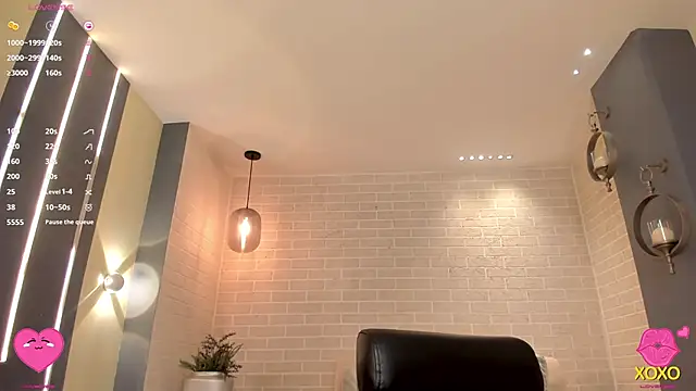 LisaFlowers  online show from 12, 1, 2026