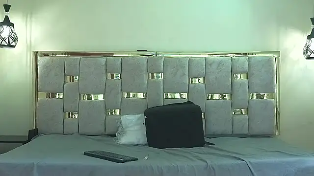  Caroline34 online show from 17, 1, 2026