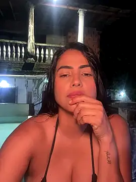 GhewnMilf online show from 4, 12, 2025