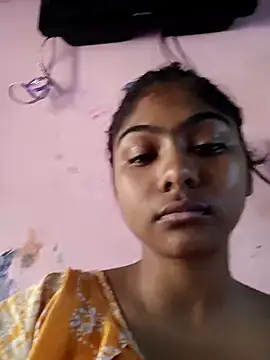 Cute diya023 online show from 18, 3, 2026