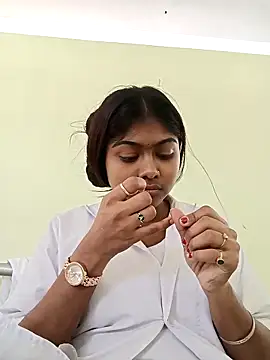 Cute diya023 online show from 28, 3, 2026