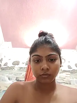 Cute diya023 online show from 17, 4, 2026