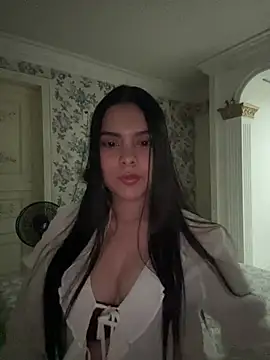 Snapshot of sweet_ruby_ chatting on 6, 5, 2026 sweet ruby online show from 6, 5, 2026