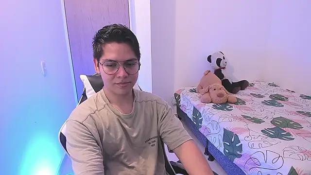 Asta YunoXXX online show from 11, 3, 2026