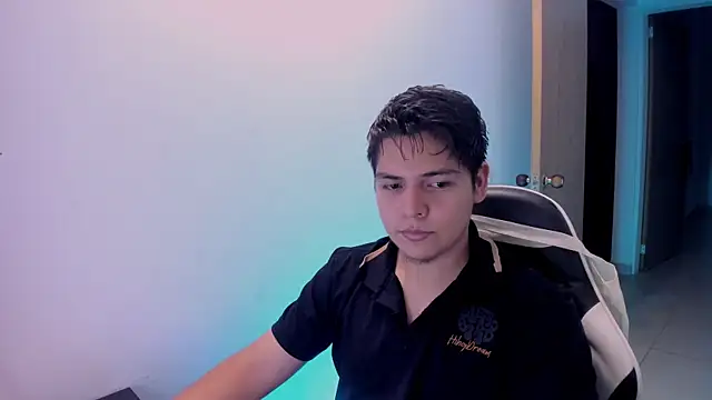 Snapshot of Asta_YunoXXX chatting on 10, 6, 2026 Asta YunoXXX online show from 10, 6, 2026