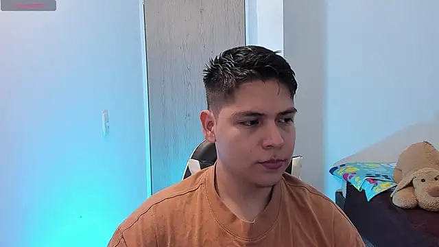 Asta YunoXXX online show from 22, 4, 2026