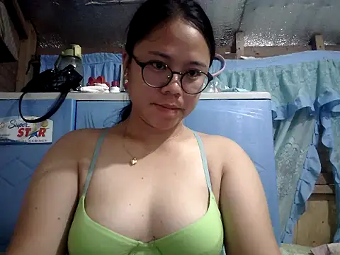 Snapshot of xxdreamgirl69 chatting on 19, 7, 2026 xxdreamgirl69 online show from 19, 7, 2026