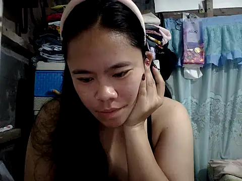 xxdreamgirl69 online show from 14, 4, 2026