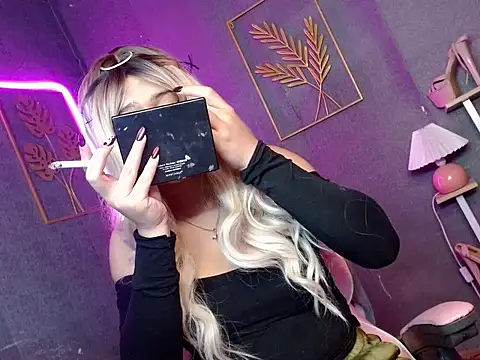 urfuckingdoll69 online show from 28, 2, 2026