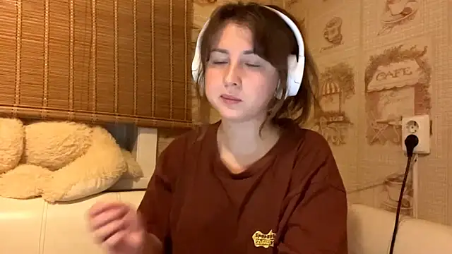 Snapshot of Tessa_Muse chatting on 30, 11, 2025 Tessa Muse online show from 30, 11, 2025