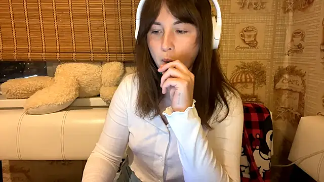 Snapshot of Tessa_Muse chatting on 4, 12, 2025 Tessa Muse online show from 4, 12, 2025