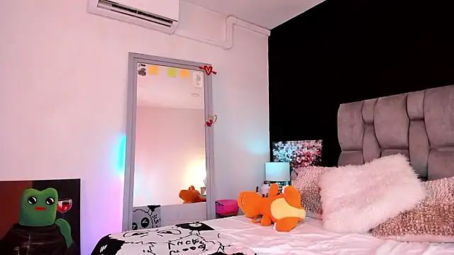 MeganFooster online show from 20, 2, 2026