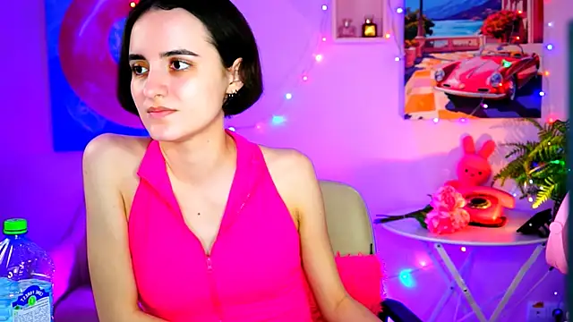 KateWillows online show from 11, 3, 2026