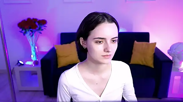 KateWillows online show from 19, 3, 2026