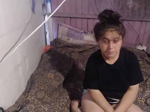 sammyyblondee online show from 4, 3, 2026