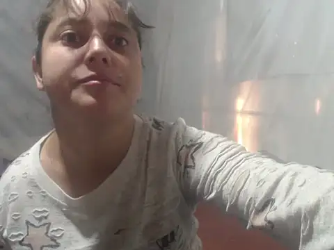 sammyyblondee online show from 25, 2, 2026