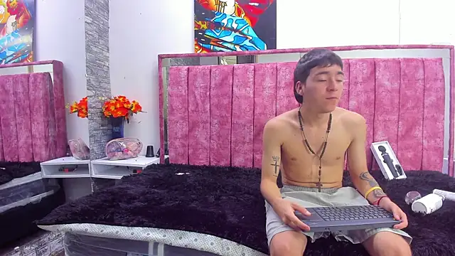 lucy 78 sweet online show from 7, 7, 2026