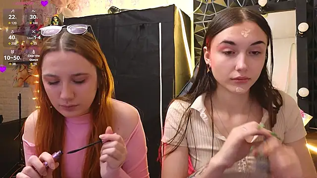 sunny luna online show from 28, 2, 2026