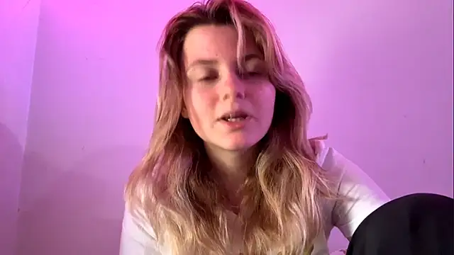 AlanaPostell online show from 2, 12, 2025