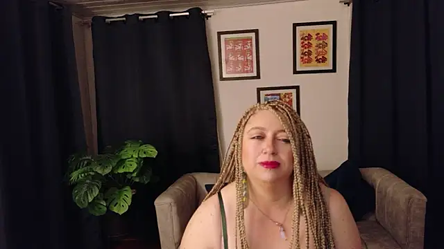 MilfArlet online show from 16, 3, 2026