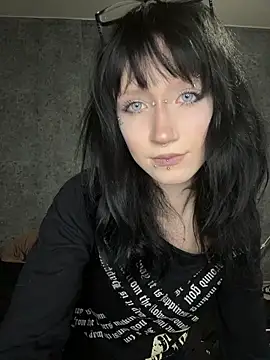 Snapshot of kcortnix chatting on 2, 12, 2025 kcortnix online show from 2, 12, 2025