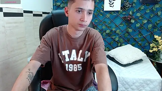 LucassSmith11 online show from 24, 6, 2026