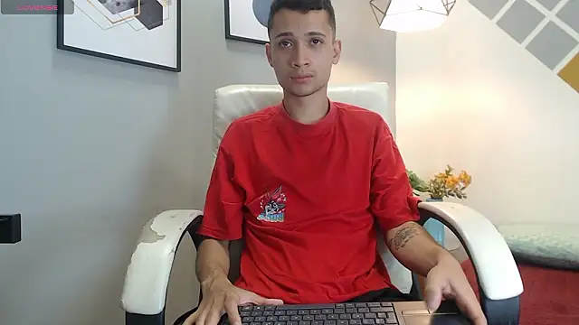 LucassSmith11 online show from 9, 2, 2026