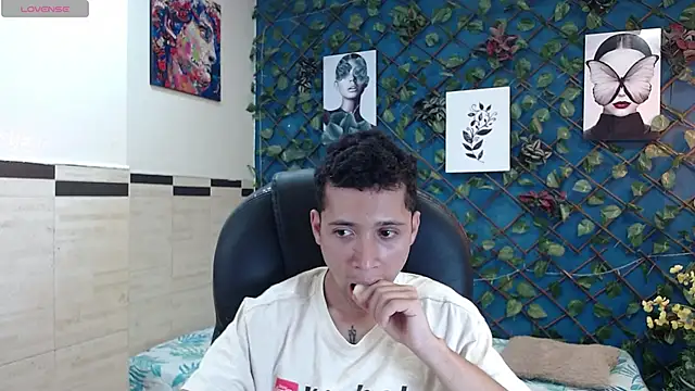 Snapshot of LucassSmith11 chatting on 1, 5, 2026 LucassSmith11 online show from 1, 5, 2026